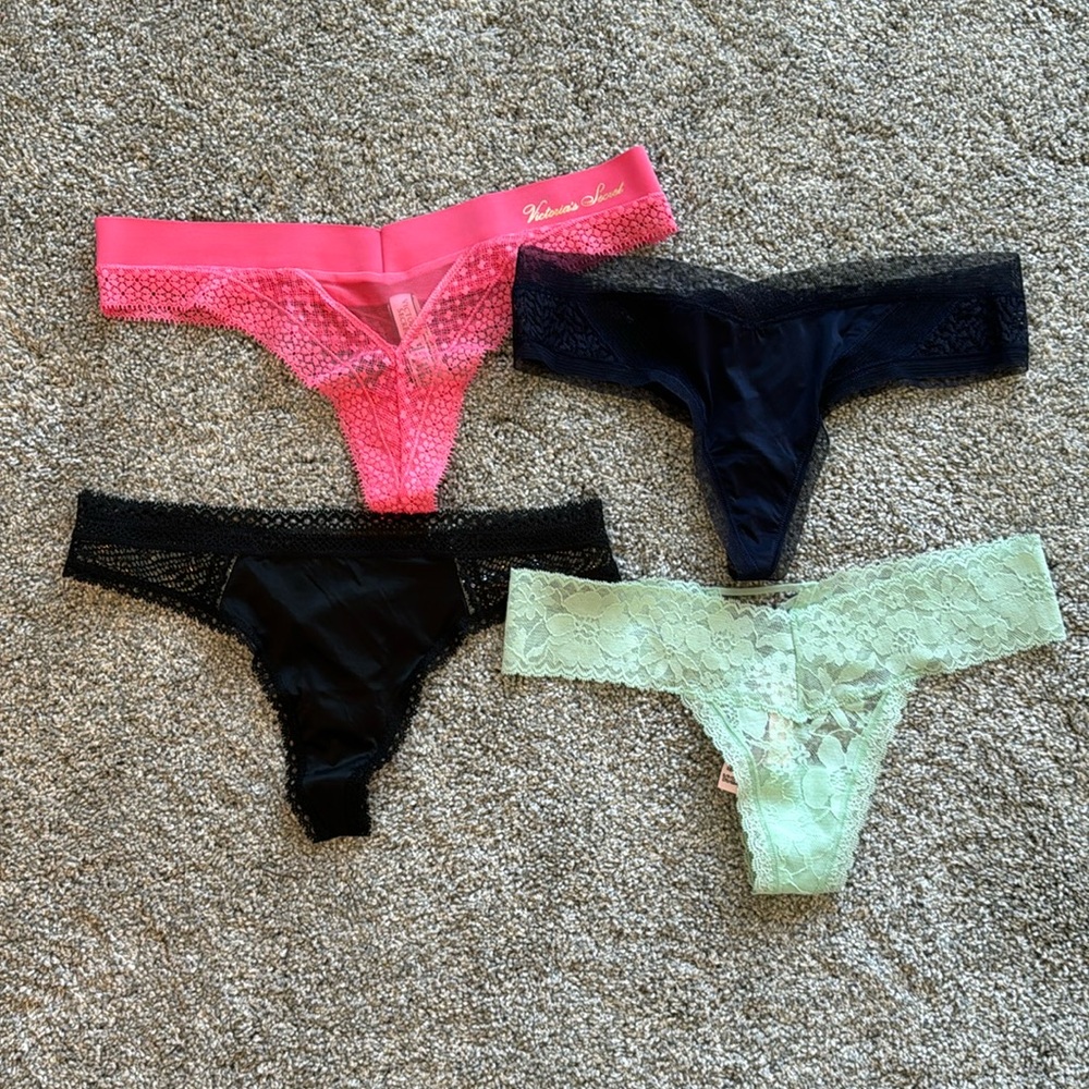 Victoria Secrets Thong underwear Size small